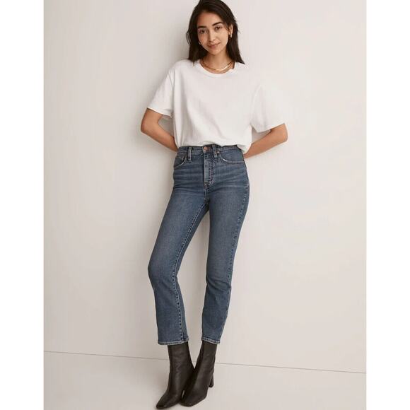 Cali Demi -Boot Jeans in Glenside Wash -Stretch - Mid Rise - New With Tags! W 28 - Picture 1 of 7
